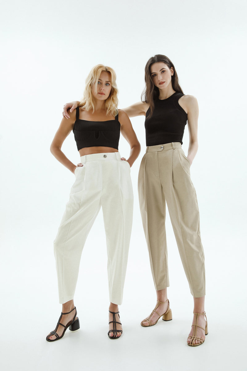 How to Wear High Waisted Pleated Trousers | The UNDONE
